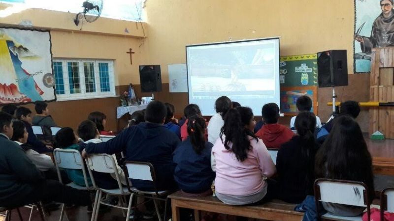 El Cine Móvil INCAA/Cultura cerró el primer semestre en La Paz