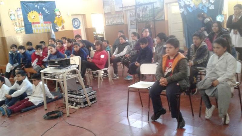 El Cine Móvil INCAA/Cultura cerró el primer semestre en La Paz