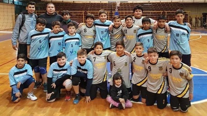 Peñarol de Belén dominó el Provincial Sub13 de vóley