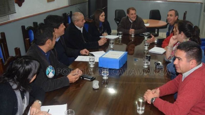 Acuerdan operativo de seguridad para el Poncho