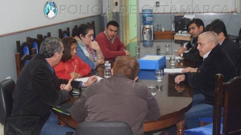 Acuerdan operativo de seguridad para el Poncho