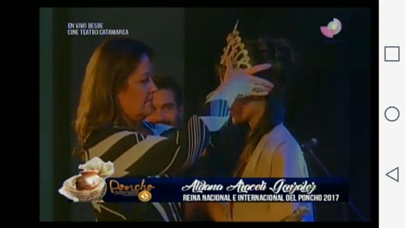 Araceli González, de Fray Mamerto Esquiu, es la reina del Poncho 2017