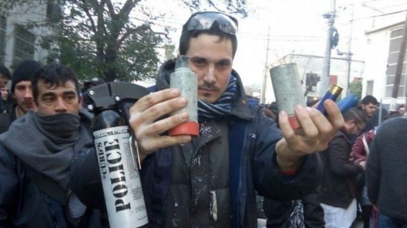 Violenta represión para desalojar planta de PepsiCo