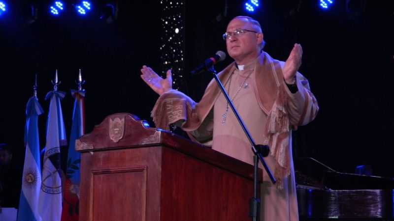 La Virgen del Valle engalana la Fiesta del Poncho