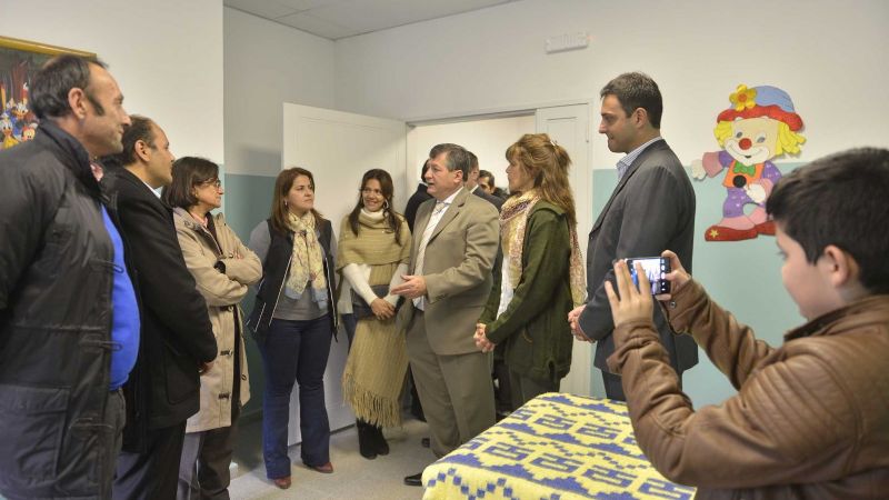 Lucía entregó viviendas en Valle Viejo