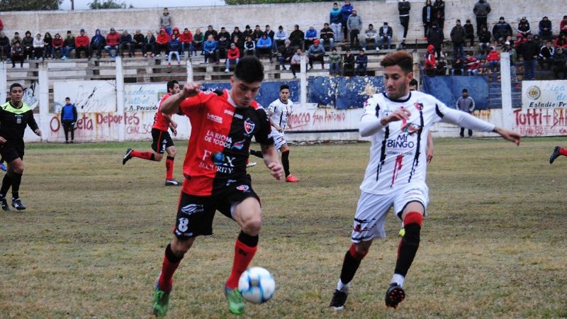 Entre “rojinegros”, el “Defe”; perdió “Poli”