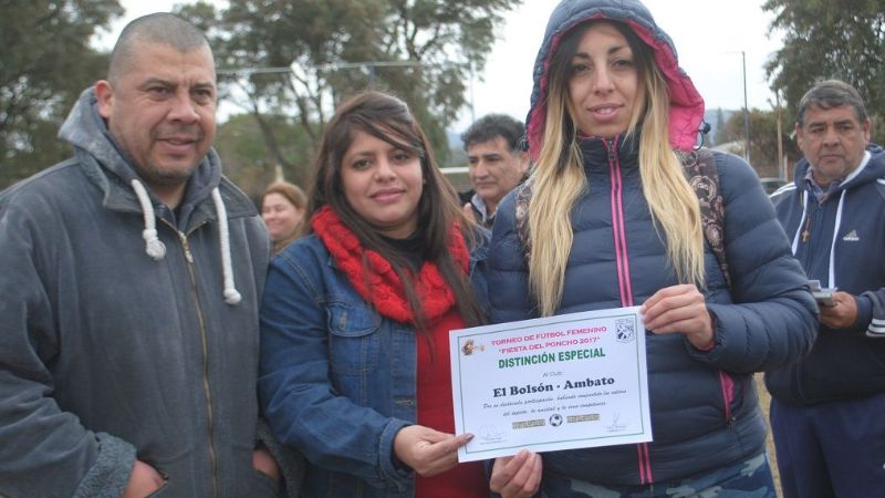 El Fútbol Femenino reconoció a la Dra. Sylvia Jiménez