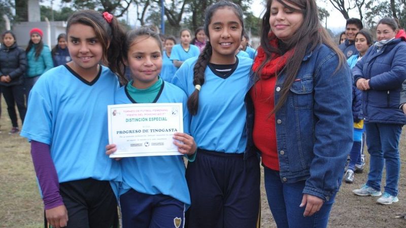 El Fútbol Femenino reconoció a la Dra. Sylvia Jiménez