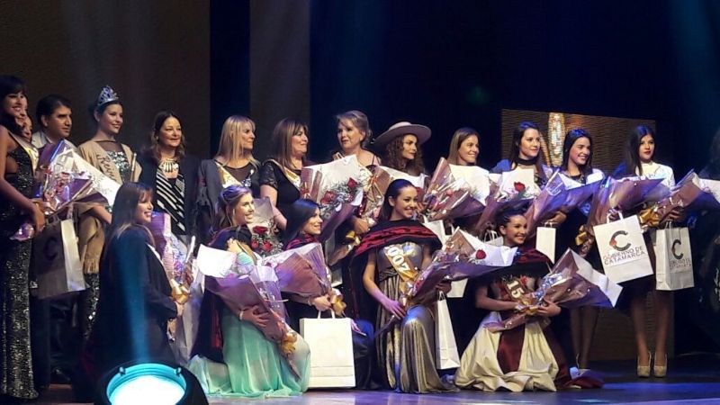 La recreina Verónica Torrente, Reina del Poncho 1992