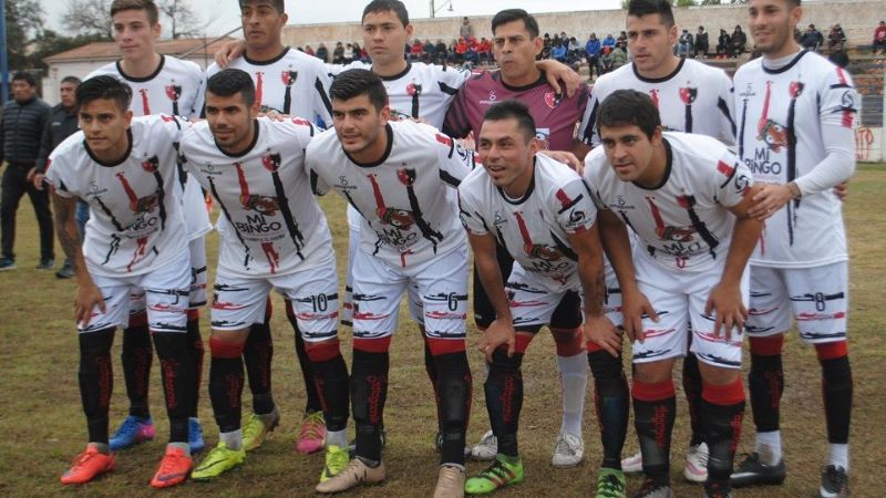 Defensores de Esquiú es escolta en su zona