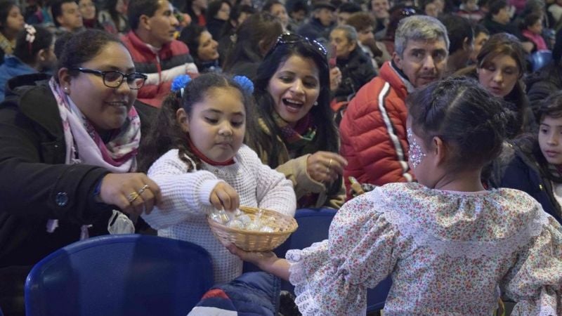 Chicos del interior protagonistas de la fiesta en el Ponchito