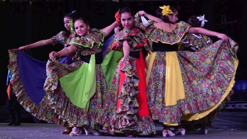 Chicos del interior protagonistas de la fiesta en el Ponchito