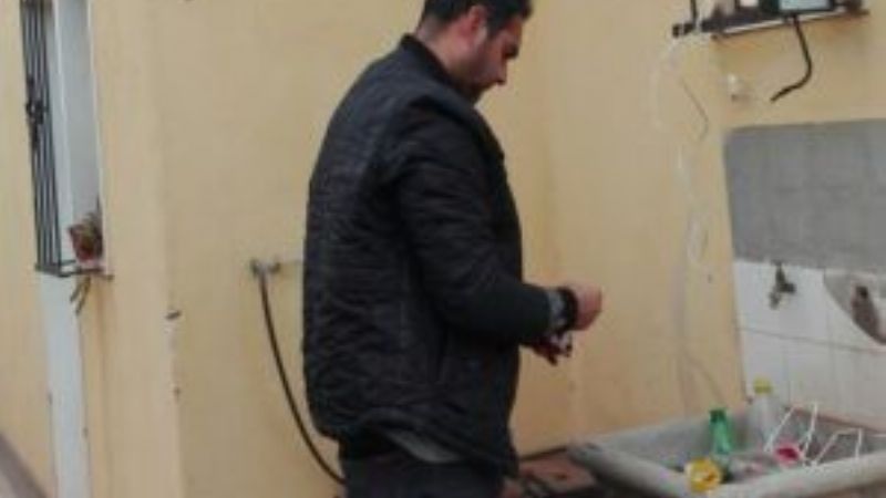 Continúa la instalación de registradores de presión de agua