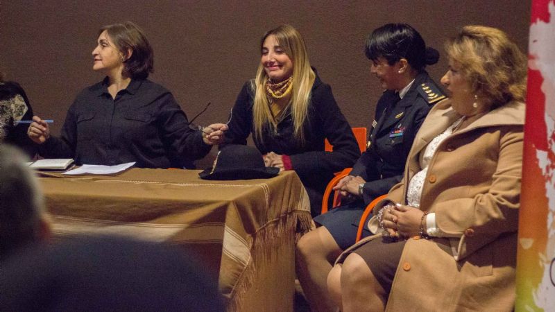 Las mujeres "tuvieron la palabra" en el Poncho