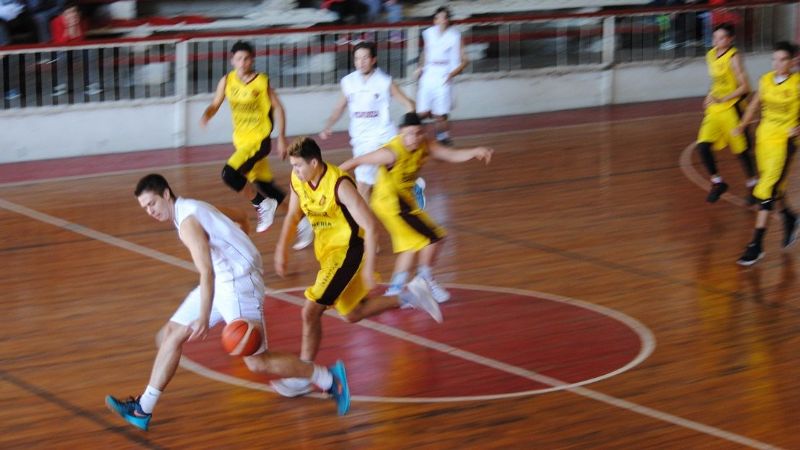 Mendoza ganó el triangular Regional U19 de básquet