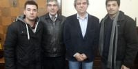 La delegación catamarqueña, junto al presidente Menon.                  