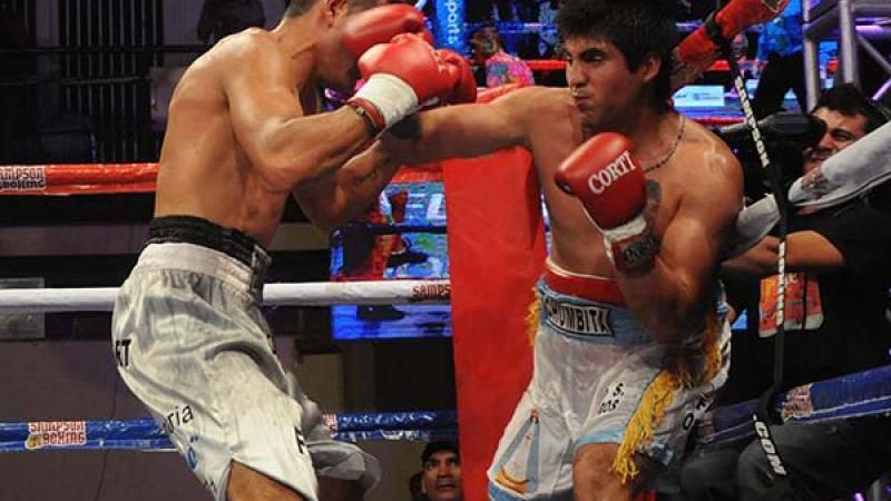 Dura derrota para "El Caballero Azul" Chumbita