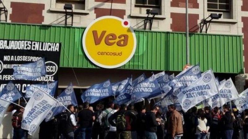 En dos años se perdieron 5.400 puestos de trabajo en los supermercados