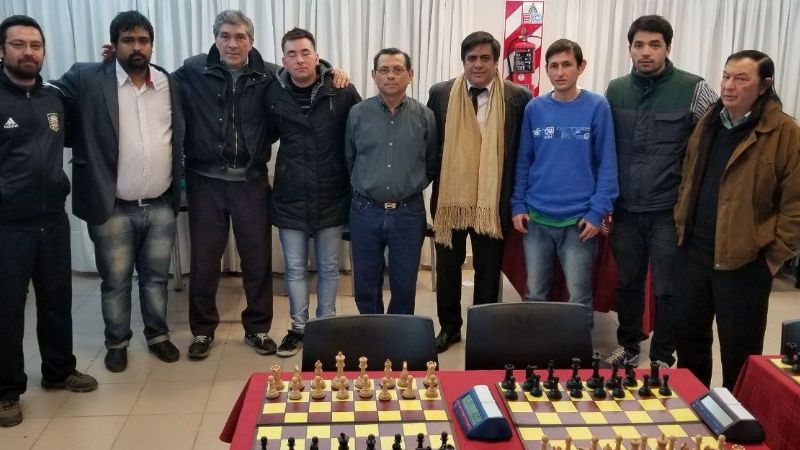 Darío Ocampo ganó el Abierto de Ajedrez en UTHGRA