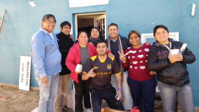 Candidatos realizaron tareas solidarias