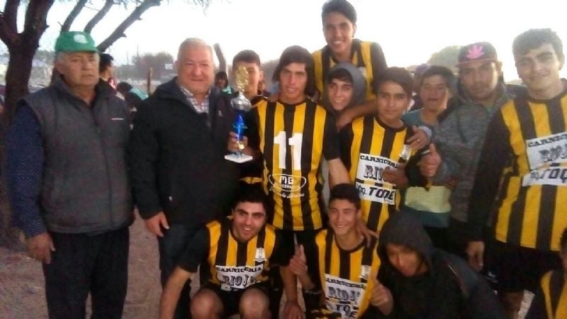 Cuadrangular de Fútbol "Dr. Julio Guzmán" en Casa de Piedra