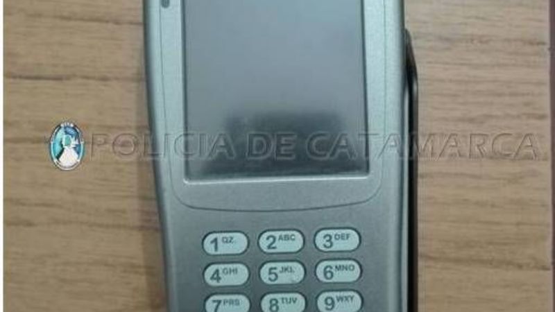 Atraparon a dos jóvenes por el robo de un Posnet en un comercio