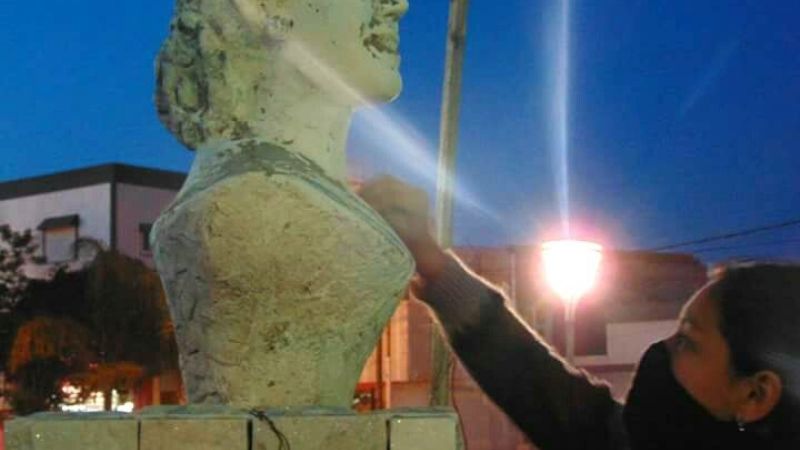 Homenaje a Evita en Plaza 25 de Mayo de Recreo