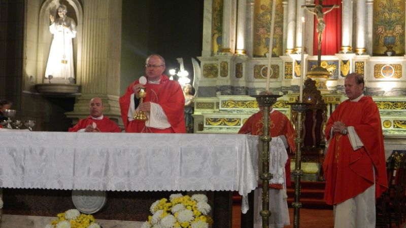 El Obispo celebró un año más de vida en la Catedral