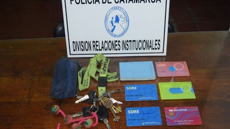 Documentación y elementos extraviados en el Poncho