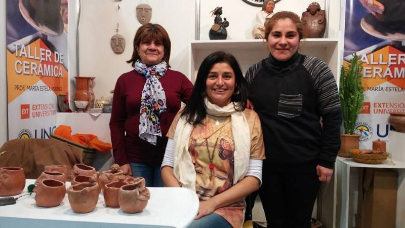 La Secretaría de Extensión de la UNCA en el Poncho de Oro