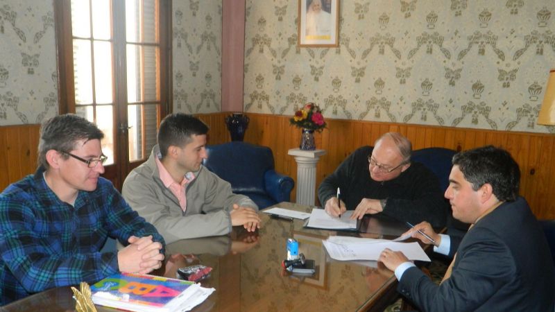 El Obispado donó terrenos para viviendas y el cementerio de El Rodeo