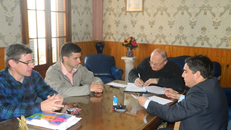 El Obispado donó terrenos para viviendas y el cementerio de El Rodeo