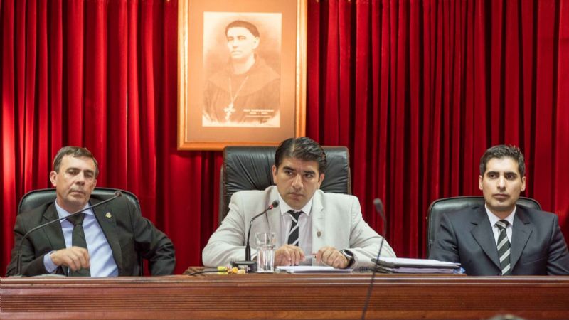 Renovaron autoridades en el Senado y recordaron a Gutiérrez