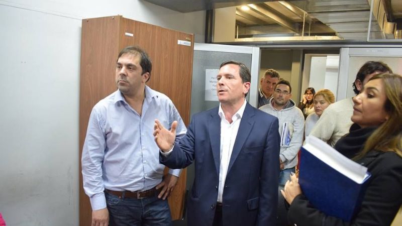 Compran terrenos para relocalizar a familias