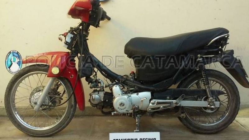 Encuentran una moto abandonada