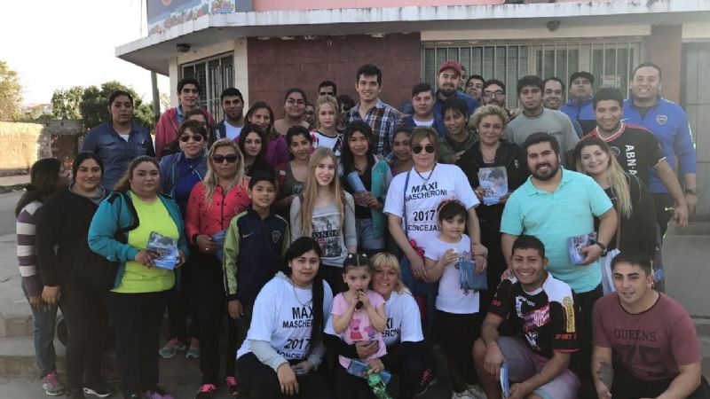 Precandidatos a concejales en Villa Cubas y Achachay