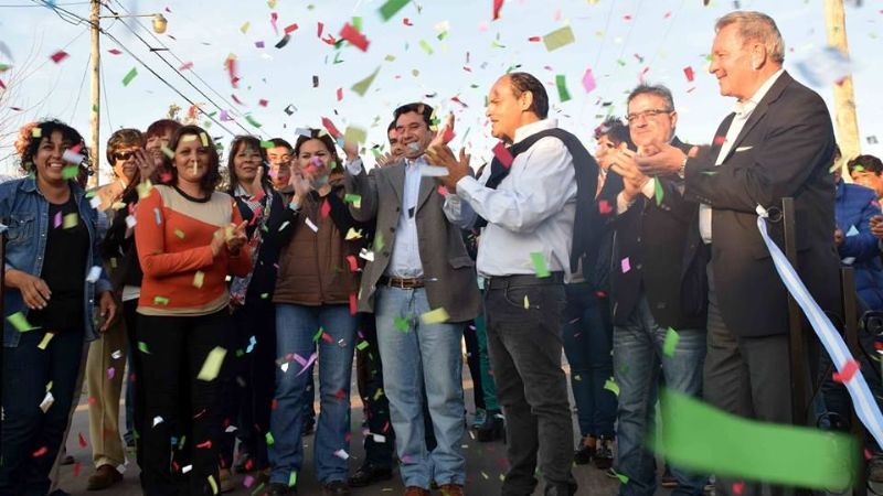 Inauguraron asfalto en Piedra Blanca