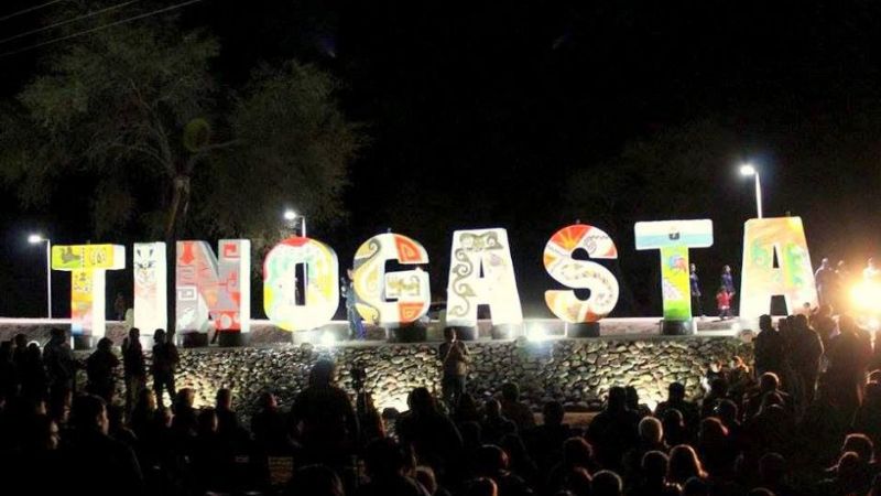 Una multitud acompañó la inauguración del Portal de Tinogasta