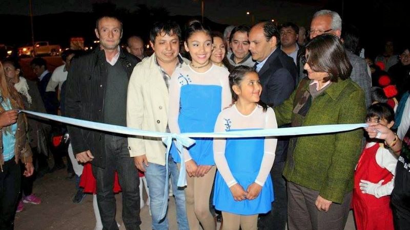 Una multitud acompañó la inauguración del Portal de Tinogasta