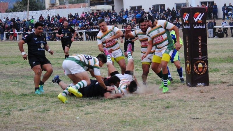 Hurones estrenó con triunfo su cancha en Los Olivares