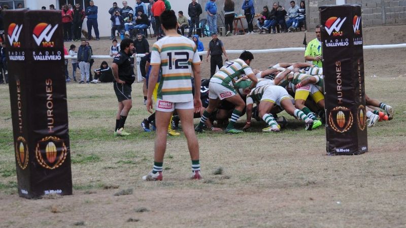 Hurones estrenó con triunfo su cancha en Los Olivares