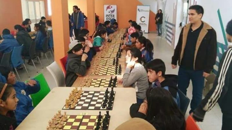 Alumna del CPIC ganó en Ajedrez y clasificó al Nacional