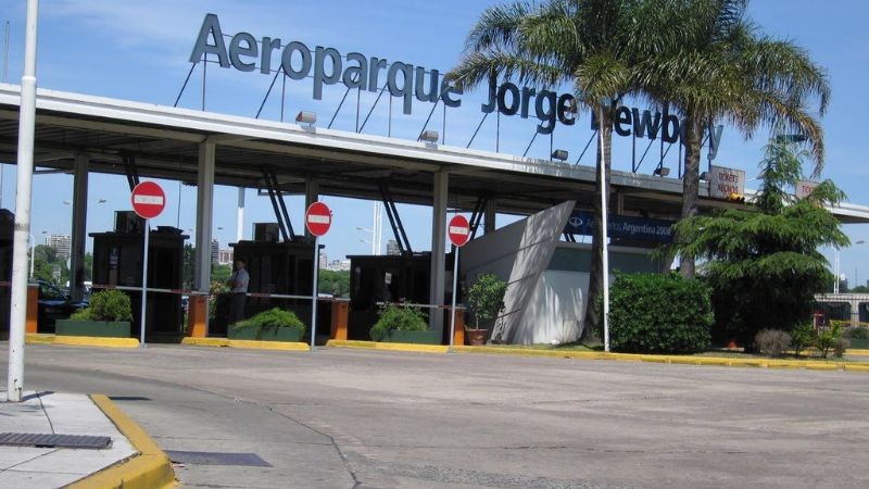 El año que viene todos los vuelos internacionales saldrán de Ezeiza