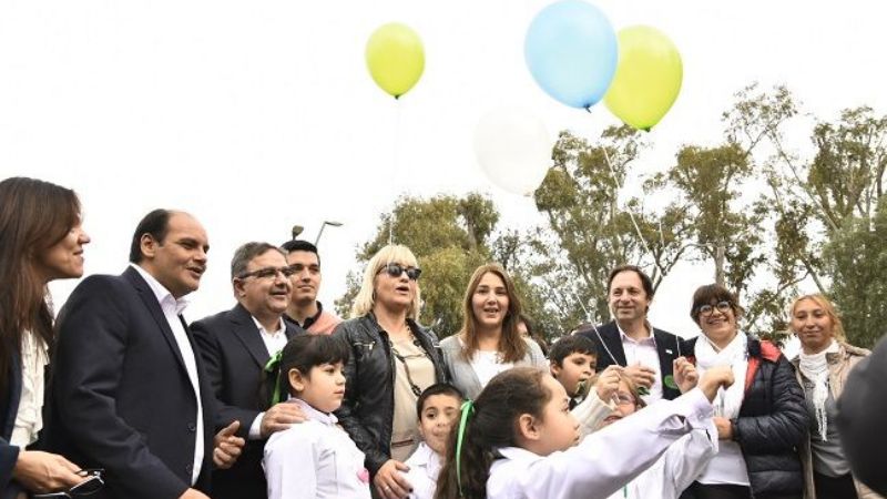 Alta celebración por el 334º aniversario de la Capital