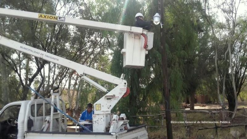 Cambian luminaria después de una década de oscuridad