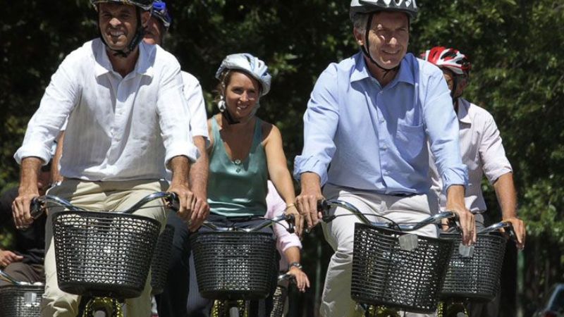 Macri tiene su directora de "Movilidad en Bicicleta"