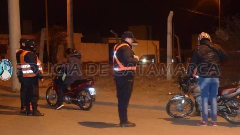 Secuestran ocho motos en controles