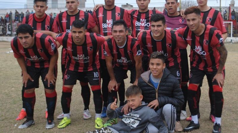 Policial-Defensores 2 a 2, en partido de un solo tiempo