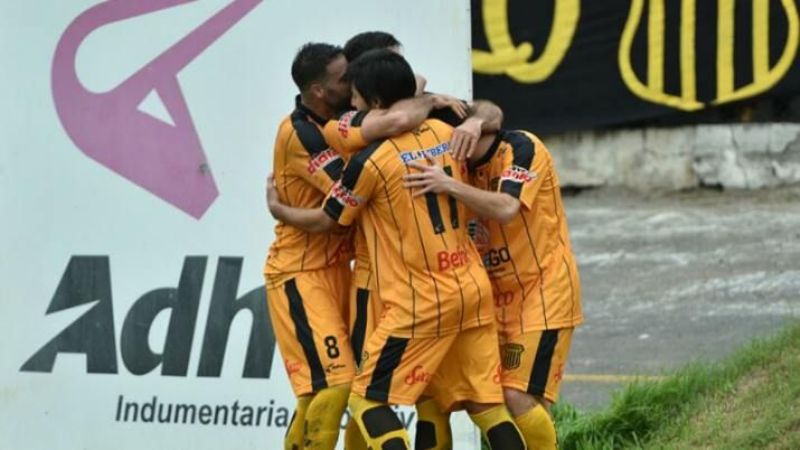 Mitre venció a Gimnasia (Mza.) en la final de ida