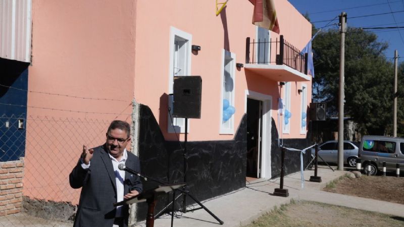 Jalil inauguró un Salón Comunitario